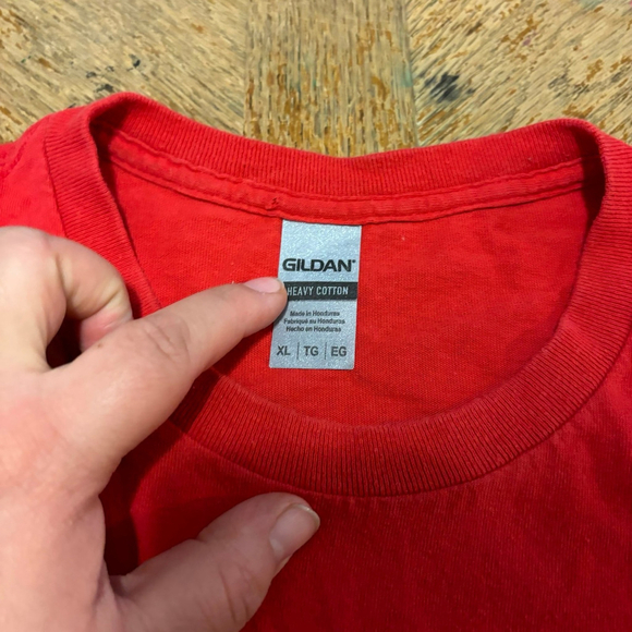 Dodge Challenger SRT Logo Mens XL Red Auto Car Graphic T-Shirt Official Licensed - Picture 3 of 6